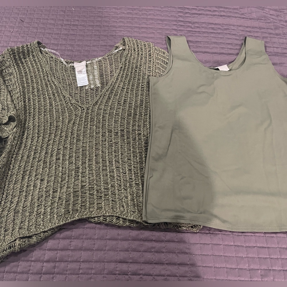 Deep green chicos mesh shirt and tank.